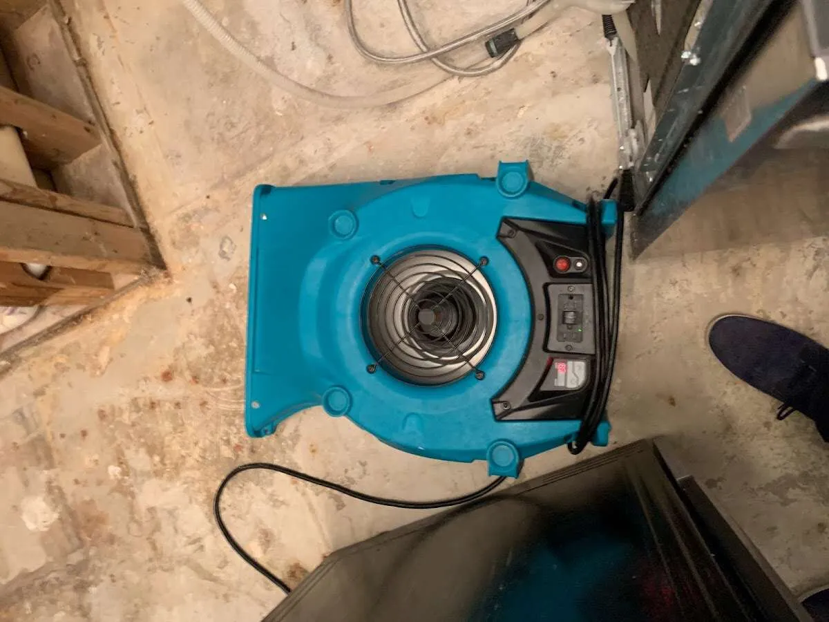 Air mover drying equipment for Mold Remediation & Removal in Dracut